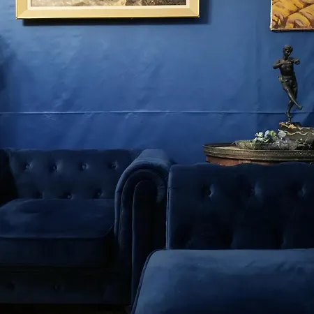 Scenic Artist's On Canal In Center 100 Square Meters *